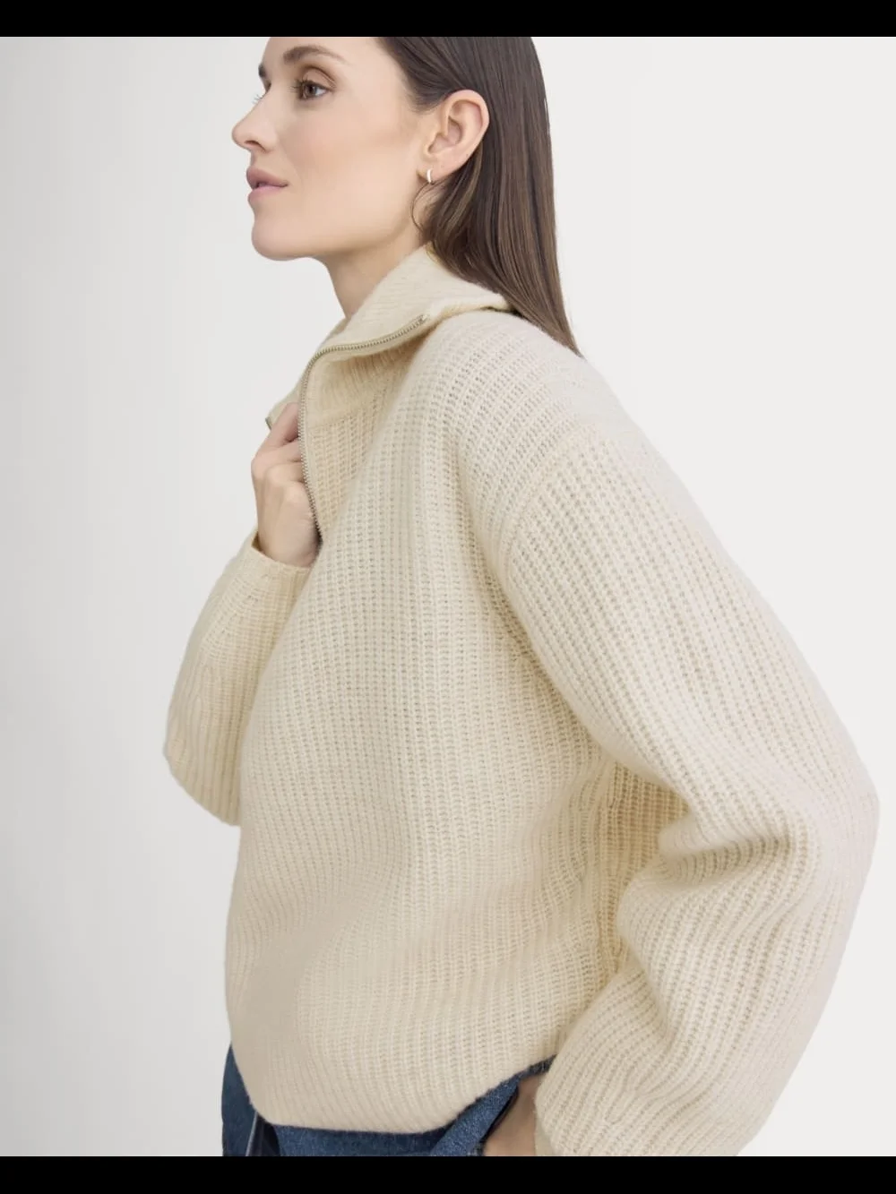 Everlane The Felted Merino Wool Half-Zip Sweater in Oatmeal - Size S - Picture 3 of 10
